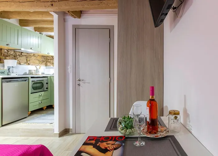 Venetian Sterna Casa